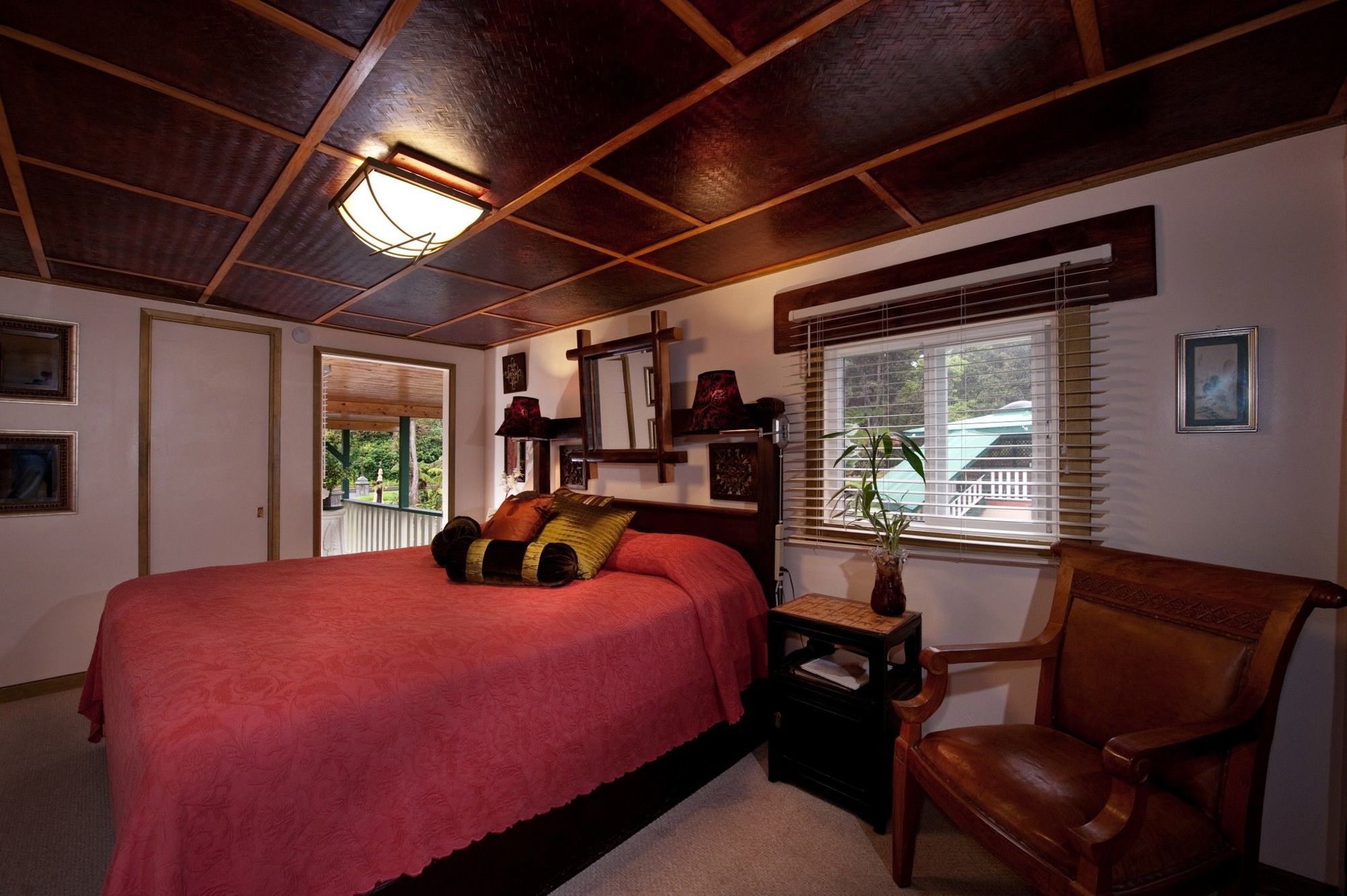 Chalet Kilauea Volcano